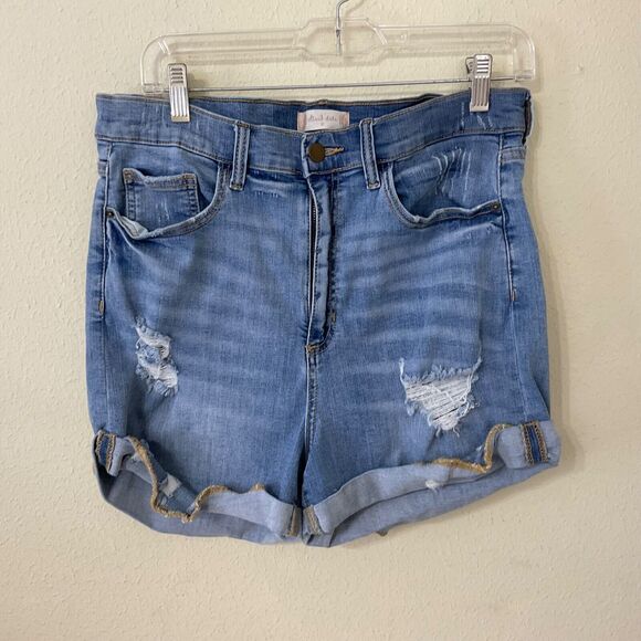 Altar’d State Distressed Denim Jean Shorts Womens size 31 Cuffed Raw Hem Stretch - Picture 1 of 13